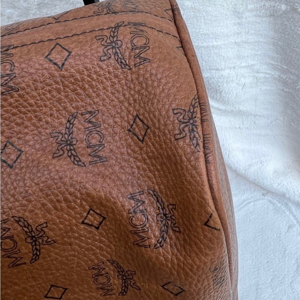 Authentic Mcm Shoulder Bag - Picture 5 of 13